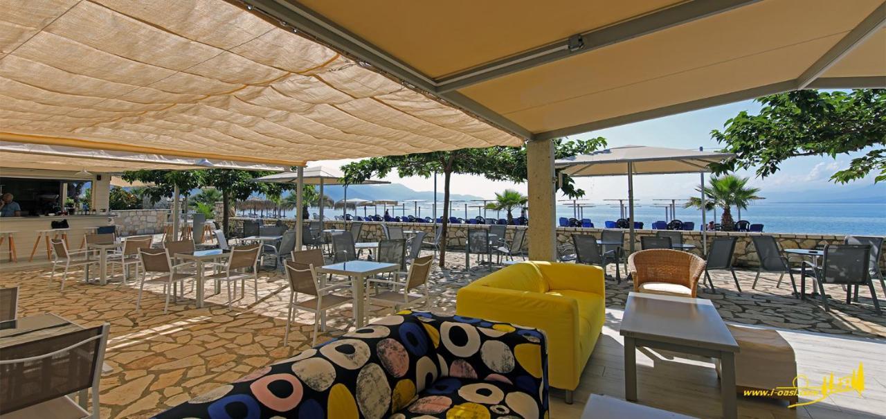 Oasis By The Sea Aparthotel คิเลียดู ภายนอก รูปภาพ